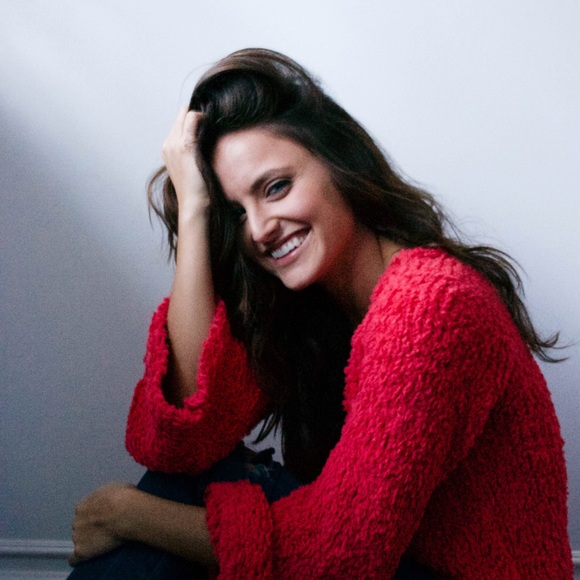 Meet your Posher, Karli - Picture 1 of 1